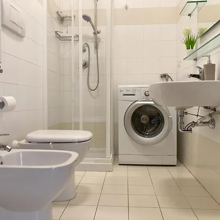 Galileo - Via Galilei 9 *